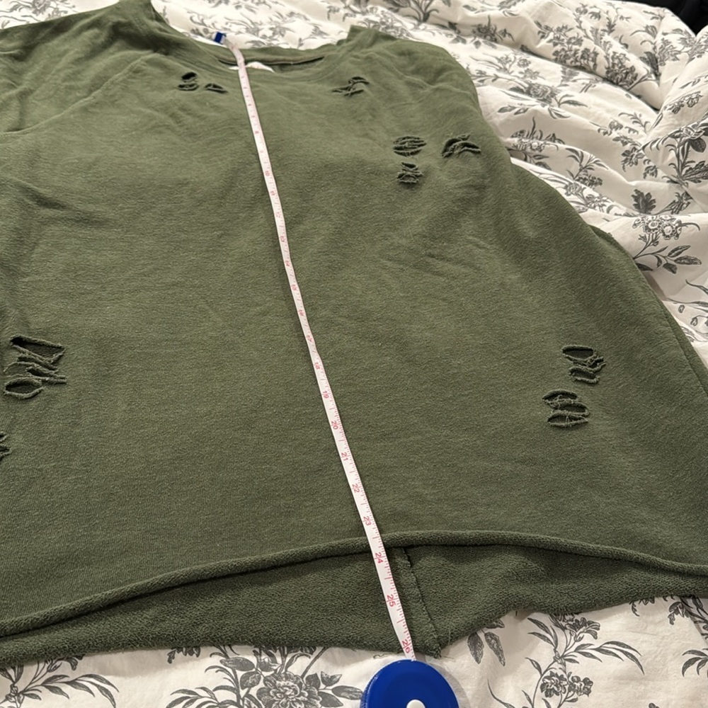 Colsie Distressed Sweatshirt - Picture 7 of 7